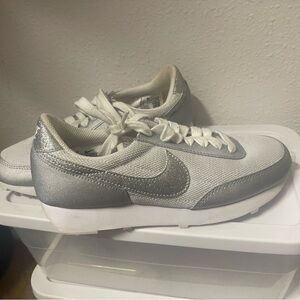 Silver Nikes- these are so cute!!!